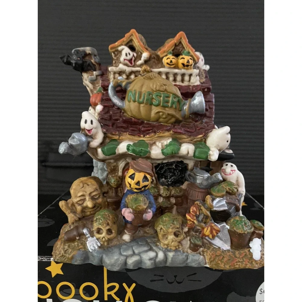 VTG Spooky Hollow‎ Halloween Lighted Village House Porcelain Nursery CIB